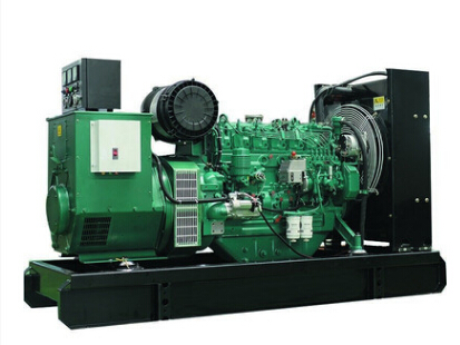 大成镇上柴200kw大型柴油二手发电机组